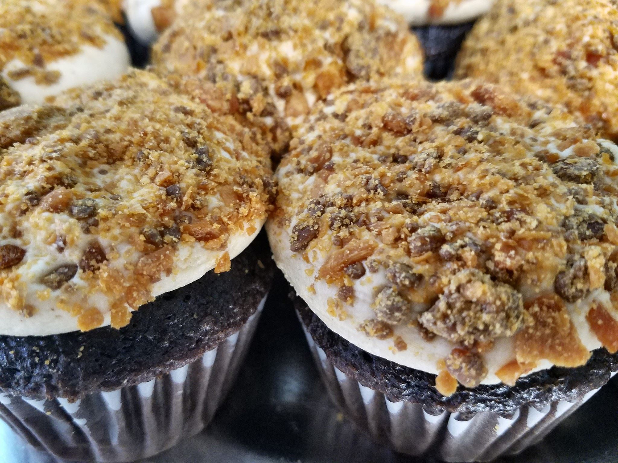 Butterfinger Cheesecake Cupcake Recipes: A Sweet Journey