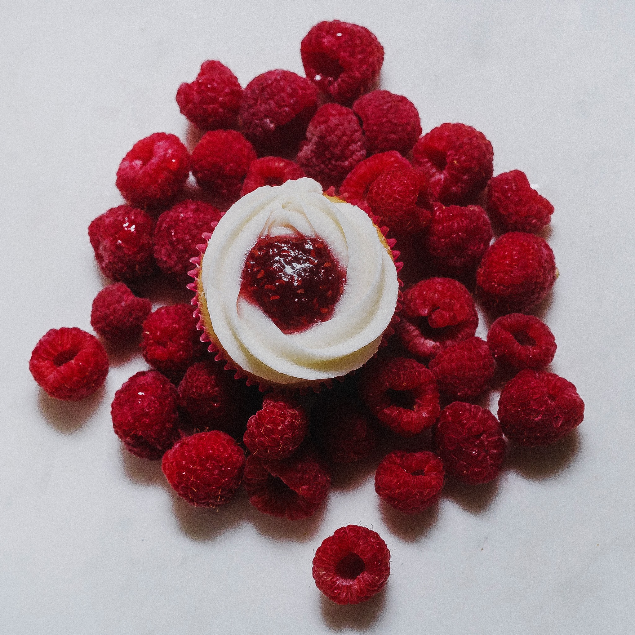 Chocolate Raspberry Cupcake Recipes: A Sweet Journey