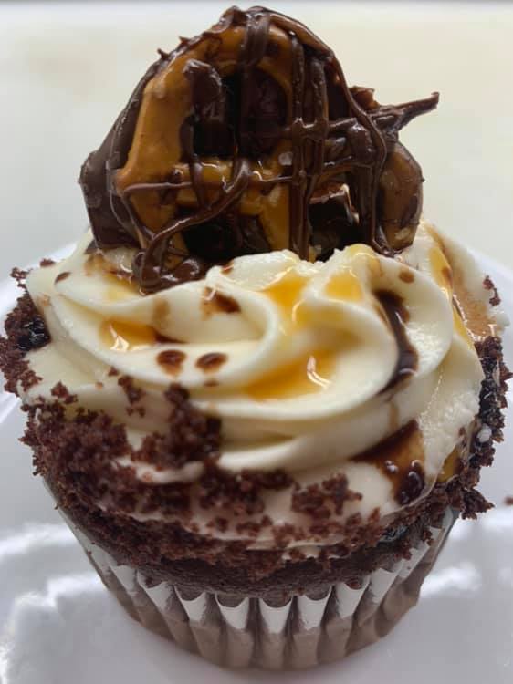 Salted Caramel Chocolate Cupcake1 2 1